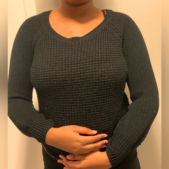 Black sweater from Bluenotes , women’s, size L, comfortable and warm. - Picture 3 of 3